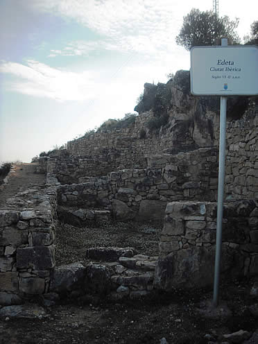 Ingreso a la ciudad ibérica de Edeta, cerca de Lliria