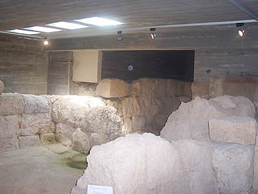 Restos romanos en Puerta Obispo (León)