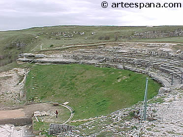 Graderío del teatro romano de Clunia