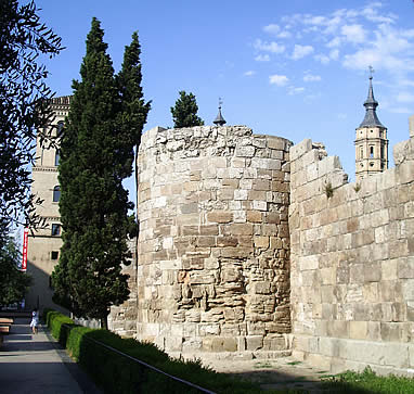 Muralla de Zaragoza